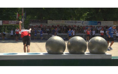 BOULE FÉRRÉE GAPENÇAISE : 100 ANS, LE BEL ÂGE ! 